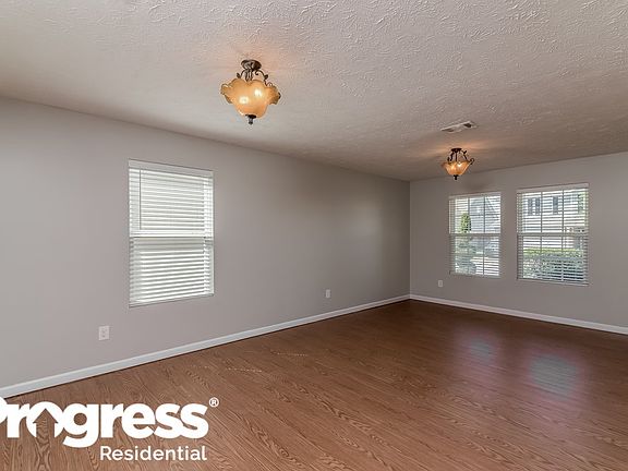 4th image of 3450 Axelwood Dr