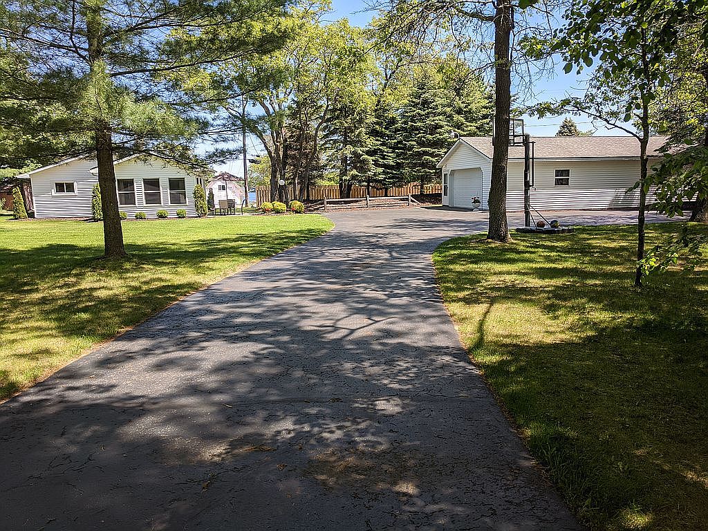 6085 F 41, Oscoda, MI 48750 Zillow