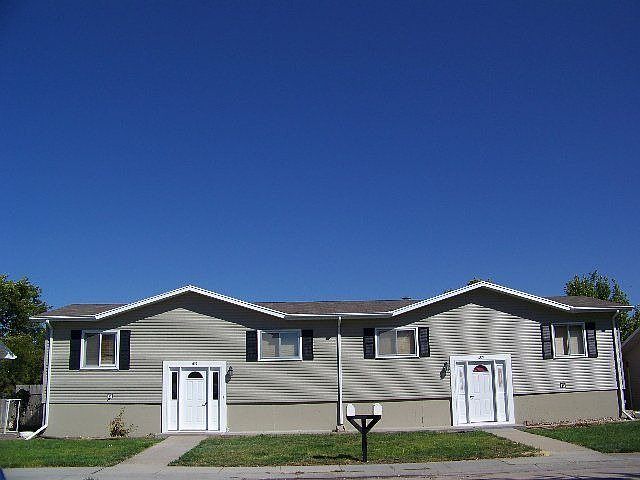 1st image of 1819 East E