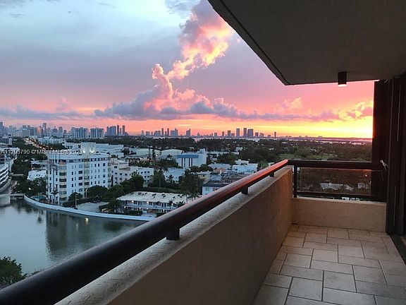 3rd image of 2555 Collins Ave APT 1614