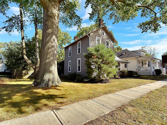 2nd image of 68 E Home St