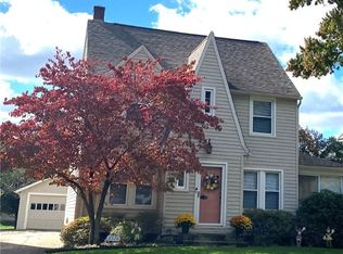 2376 Wyandotte Ave, Cuyahoga Falls, OH 44223