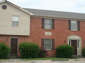 109 Maple Hill Dr