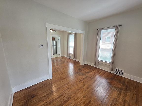 5th image of 2717 Elm St
