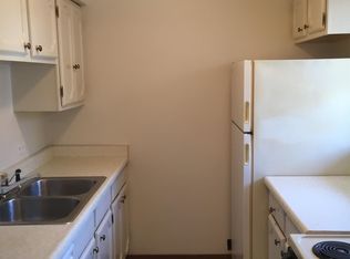 2175 Vernon Dr APT 2, Elgin, IL 60123