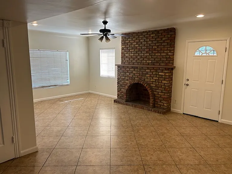 1746 W Thomas Rd — Photo 6