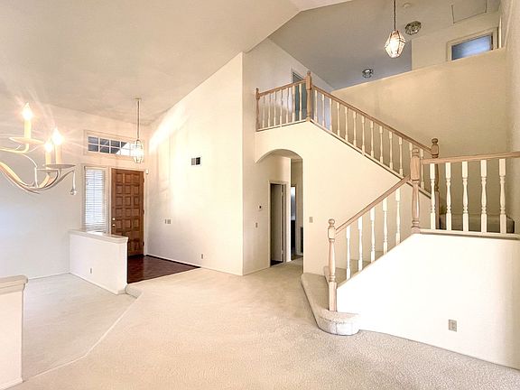 4th image of 18093 Colonnades Pl