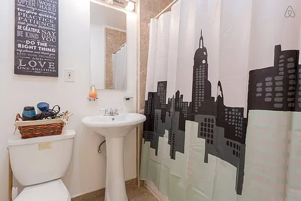 Rented by Charles Coutinho LLC | media 27