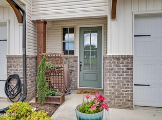 315 Harper Village Way, Lenoir City, TN 37771