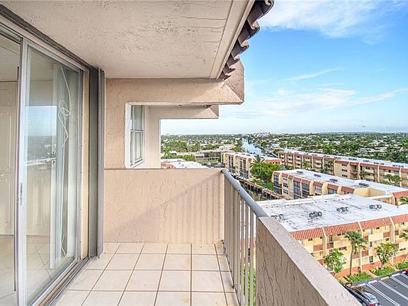 4th image of 777 S Federal Hwy Penthouse 16