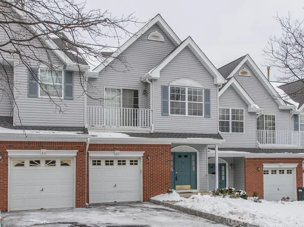 25 Buckingham Ct, Randolph, NJ 07869