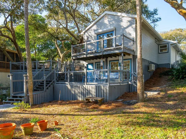 608 E Ashley Ave, Folly Beach, SC 29439