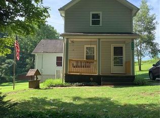 247 Booher Ln, Wampum, PA 16157
