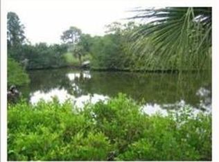1061 Shane Rd, Englewood, FL 34223