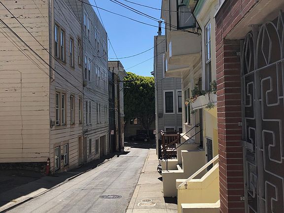 2nd image of 50 Lynch St