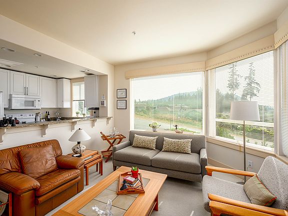 3rd image of 1416 Lindsay Loop Unit 109