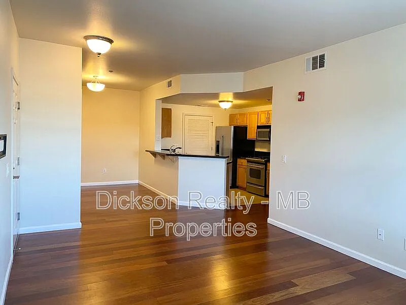 Building Photo - 1450 Idlewild Dr #1236