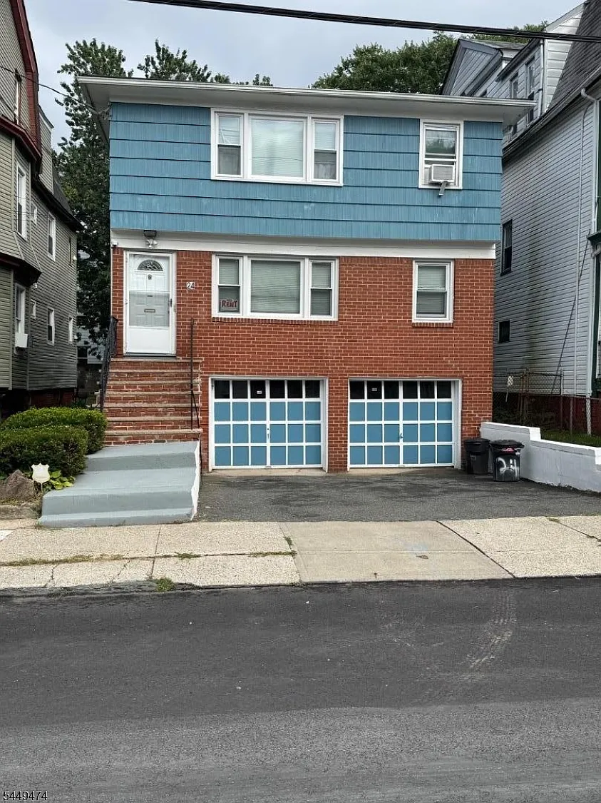 3 bed, 1.0 bath, $2,300 — Photo 1