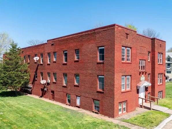 1119 4th Ave APT 3, Rock Island, IL 61201