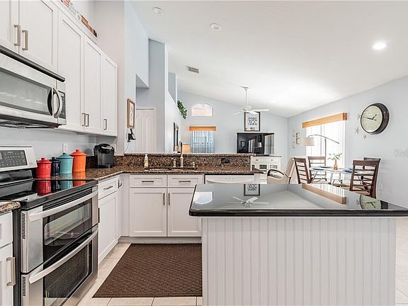 5th image of 3106 Bowfin Dr