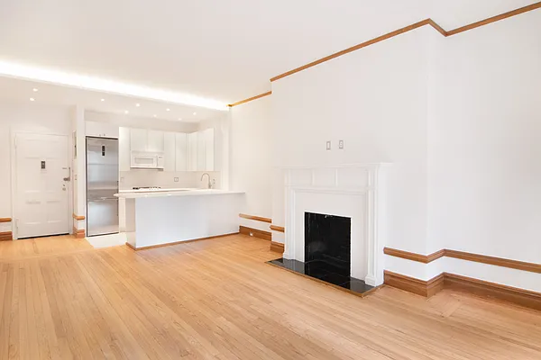 Rented by WAM Partners - William Moses Co. | media 4