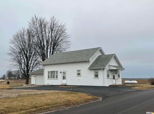 28440 Dutch Ln, Washington, IL 61571