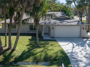 8091 Cleaves Rd, North Fort Myers, FL 33903