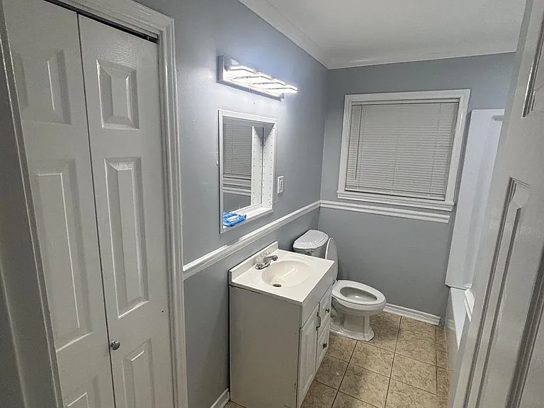 206 Maxie St — Photo 3