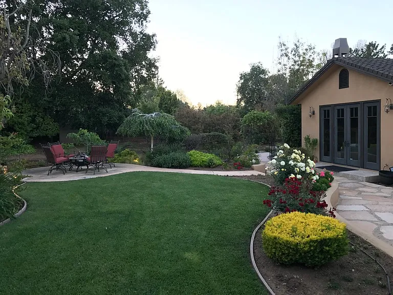 733 Viola Pl — Photo 9