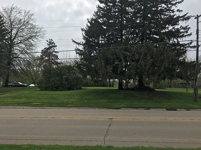 2nd image of 1109 N Main St