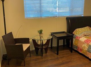 11052 Enfield Ave, Granada Hills, CA 91344