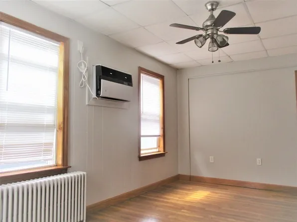 55 Sydney St APT 2, Somerville, MA 02145