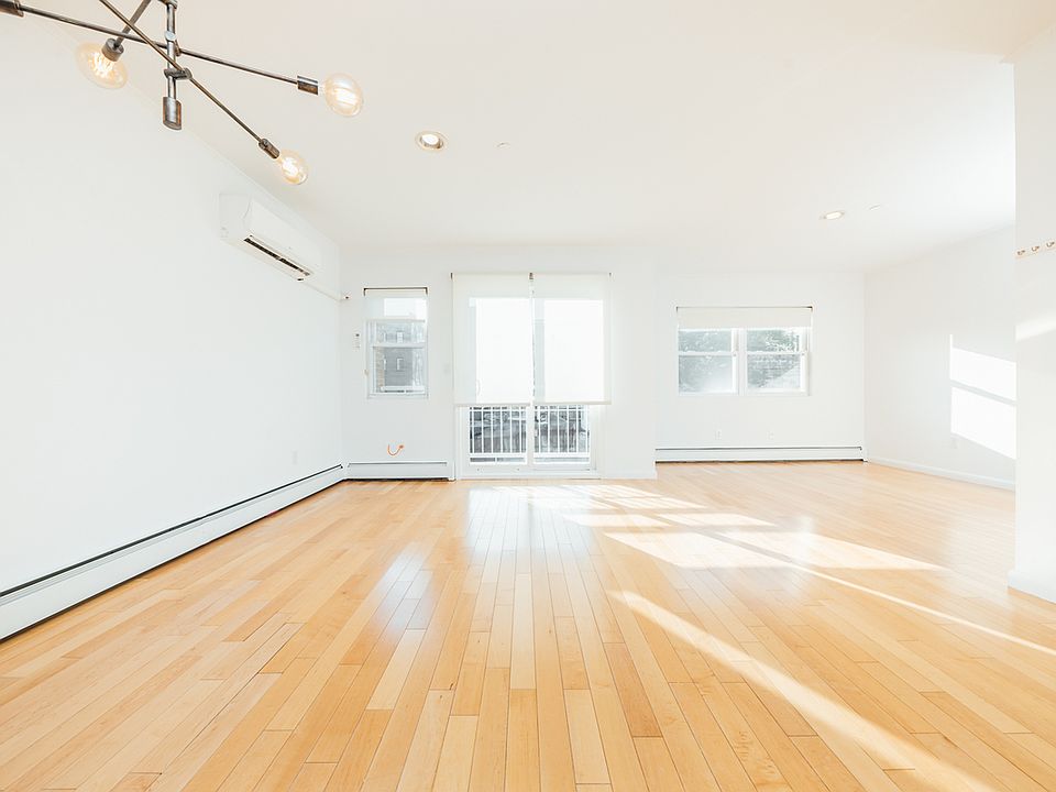 1st image of 408 Harman St #2A