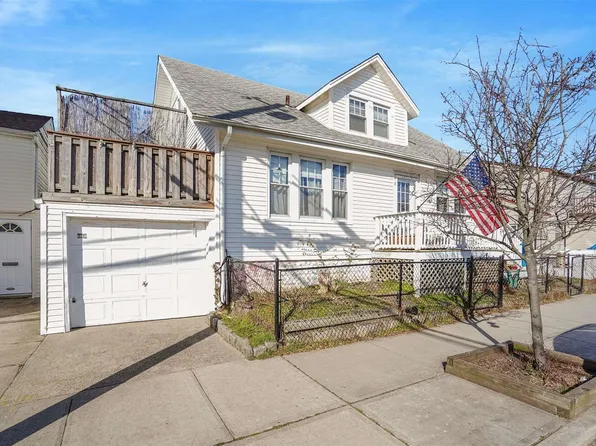 609 W Walnut Street, Long Beach, NY 11561