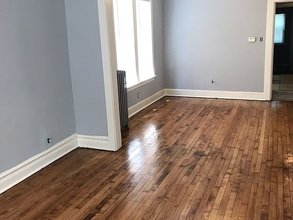 2nd image of 7416 S Maryland Ave
