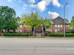 3733 W End Ave APT 200, Nashville, TN 37205