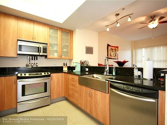 2nd image of 2617 NE 14th Ave APT 110