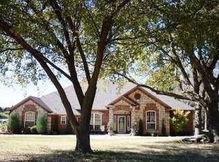 311 W Waterfront Dr, Tuttle, OK 73089