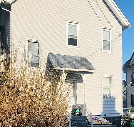 5th image of 73-75 Sherwood Ave