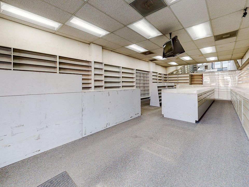 1st image of 1451 Westwood Blvd