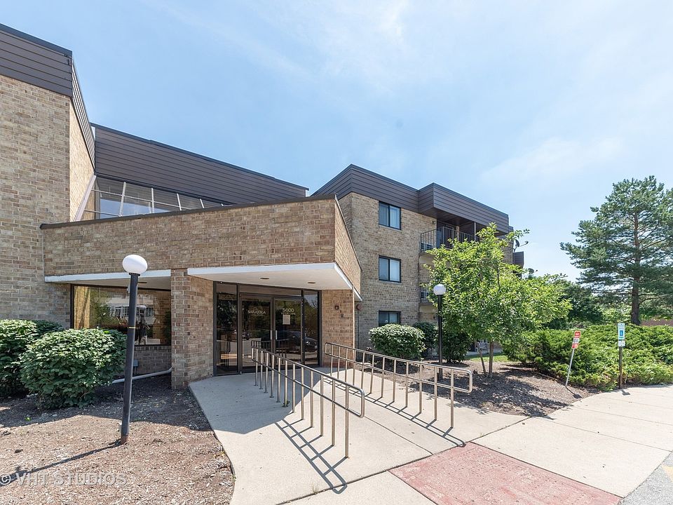 1st image of 5600 Astor Ln Unit 317