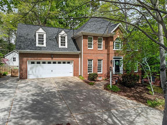 2nd image of 1047 W Sterlington Pl