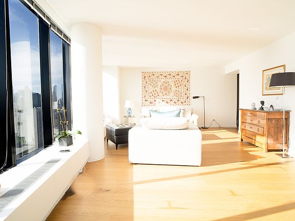 3rd image of 525 E 72nd St APT 40F