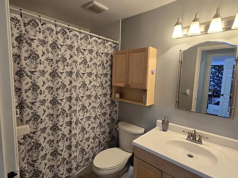 54 Green Valley Dr #32 — Photo 11