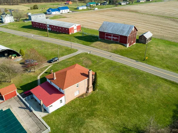 1045 Fowlersville Rd, Berwick, PA 18603