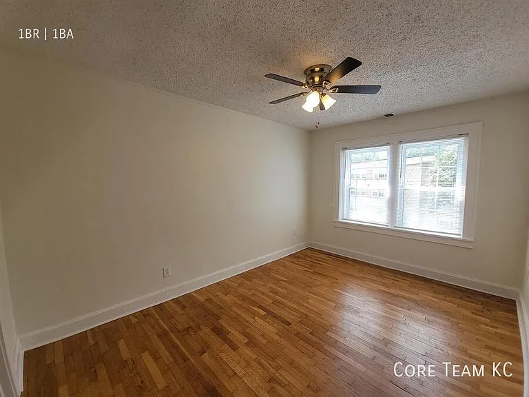 4327 Mercier St #4329-2S — Photo 6