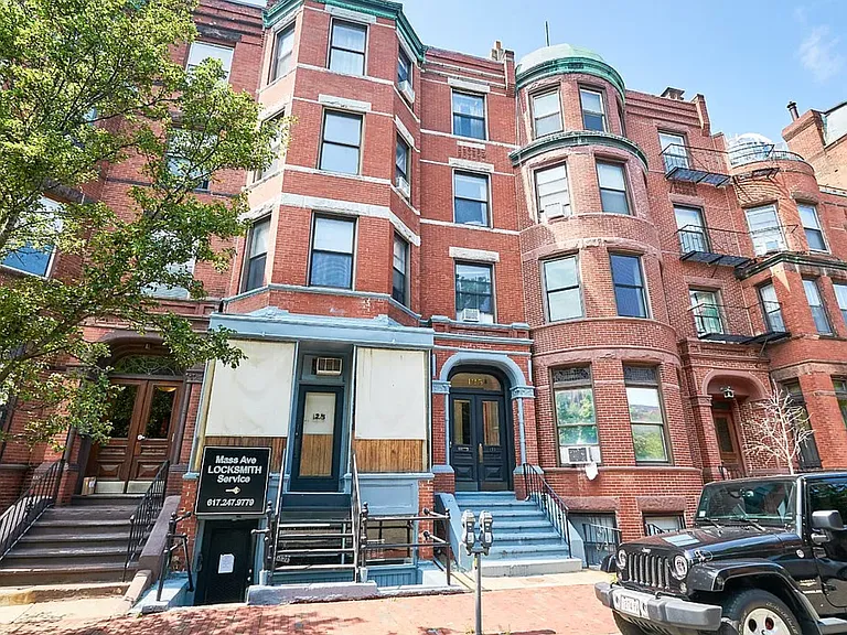 125 Saint Botolph St #1 — Photo 11