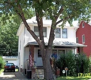 1351 Penhurst Rd photo 1