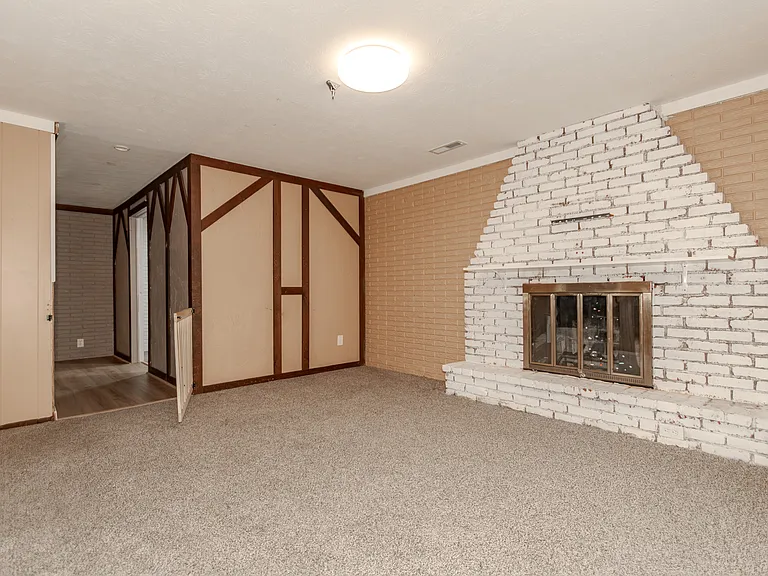 8806 Norwood Dr — Photo 26