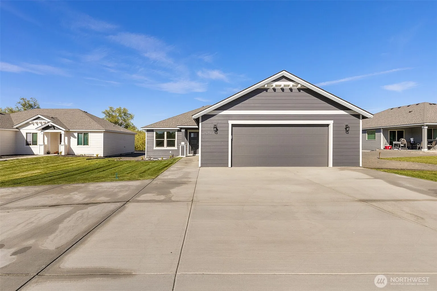 4246 W Sandy Court photo 1